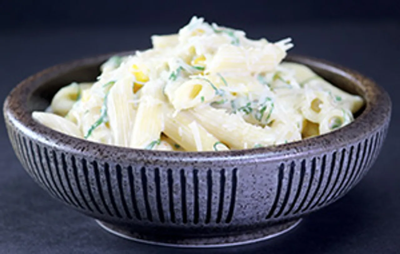 Penne with Creamy Spinach and Corn