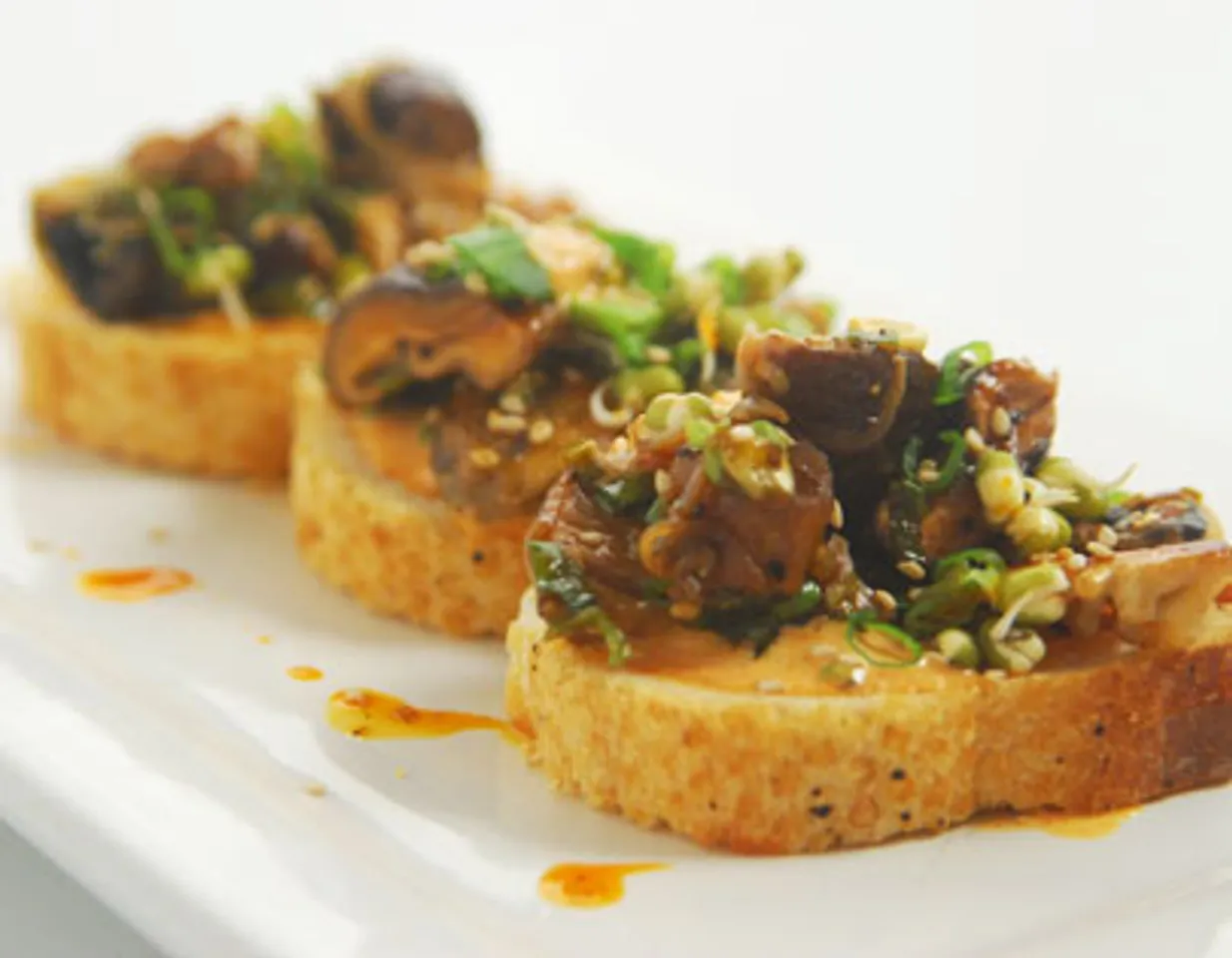 Crostini of Sauteed Mushrooms with Kimchi Mayonnai