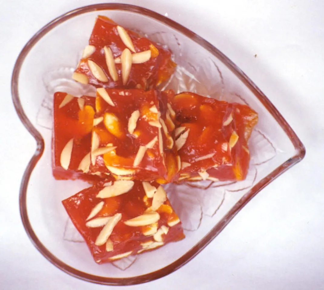 Karachi Halwa