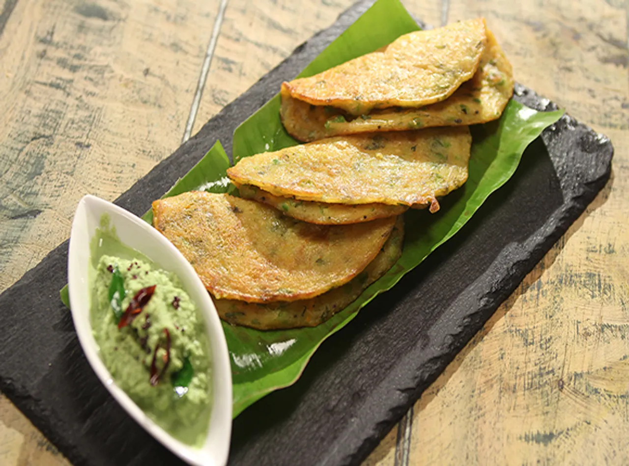 Vegetable Vermicelli Uttapam - SK Khazana