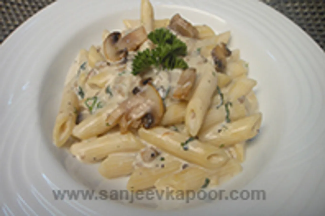 Mushroom and Basil Pasta