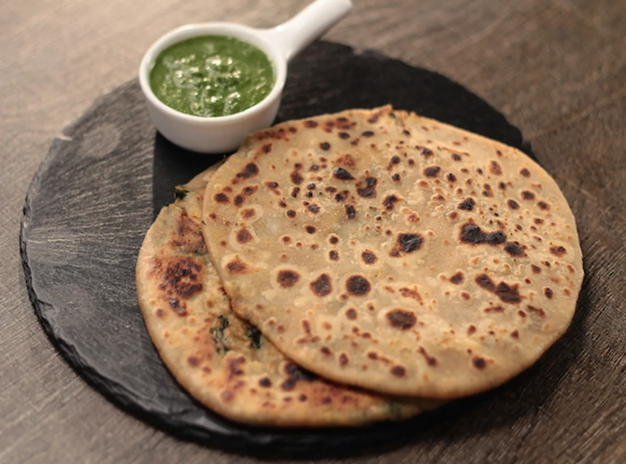 Aloo Methi Parantha 