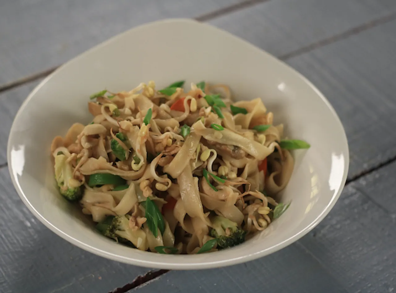 Chicken Pad Thai 