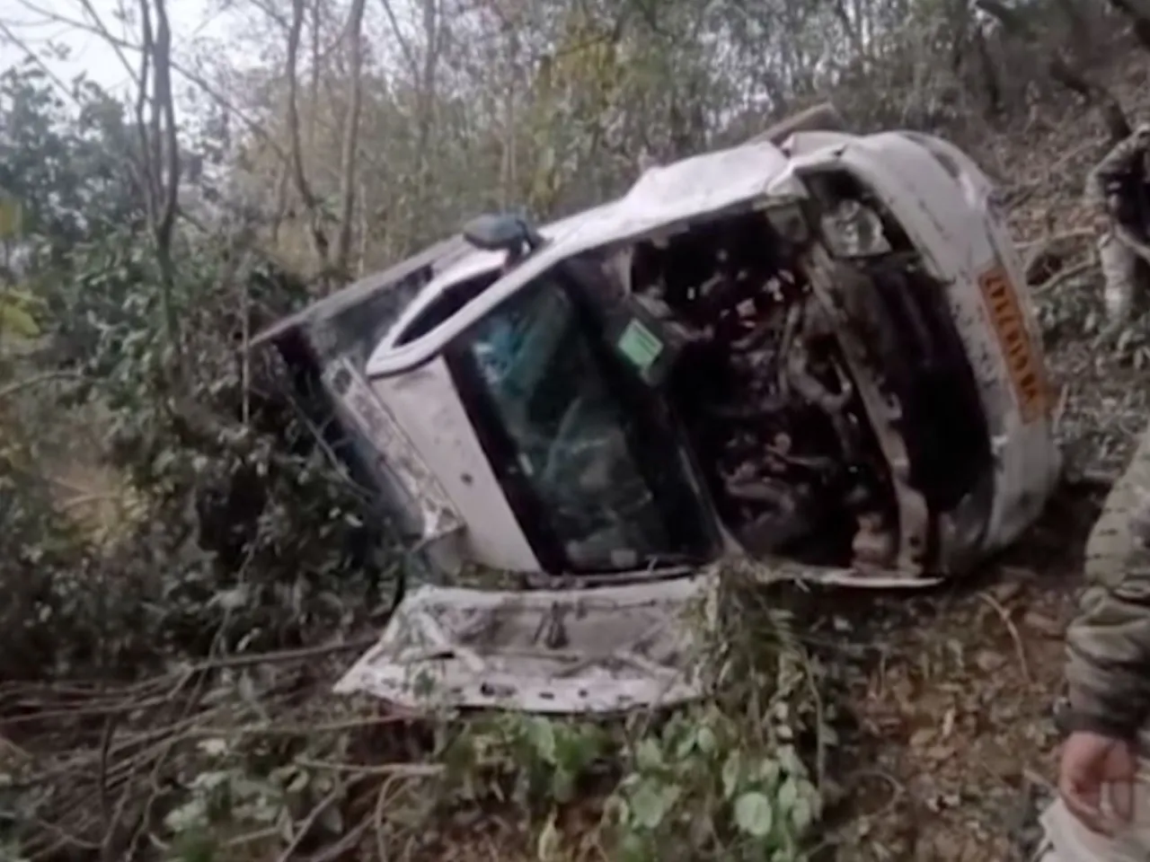 bsf truck accident manipur