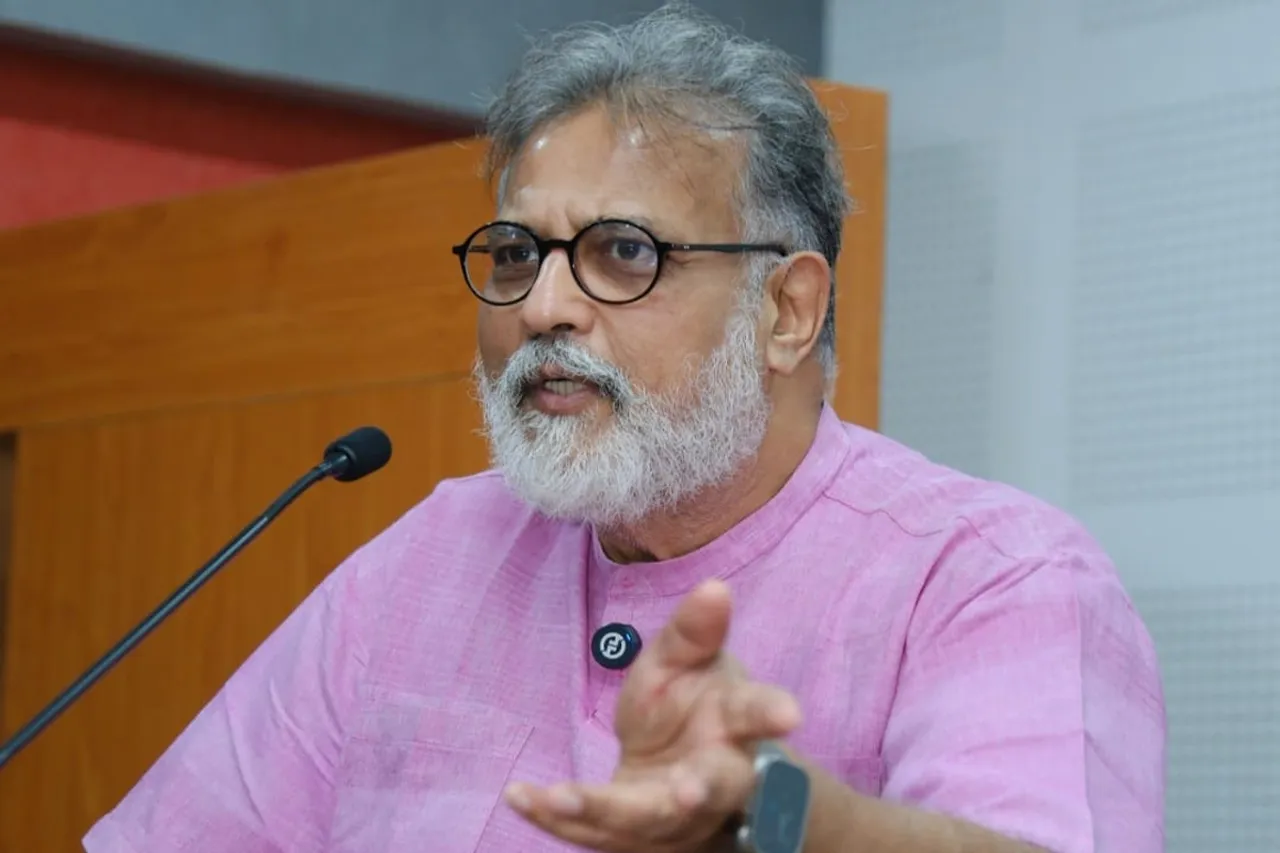 thushar gandhi128
