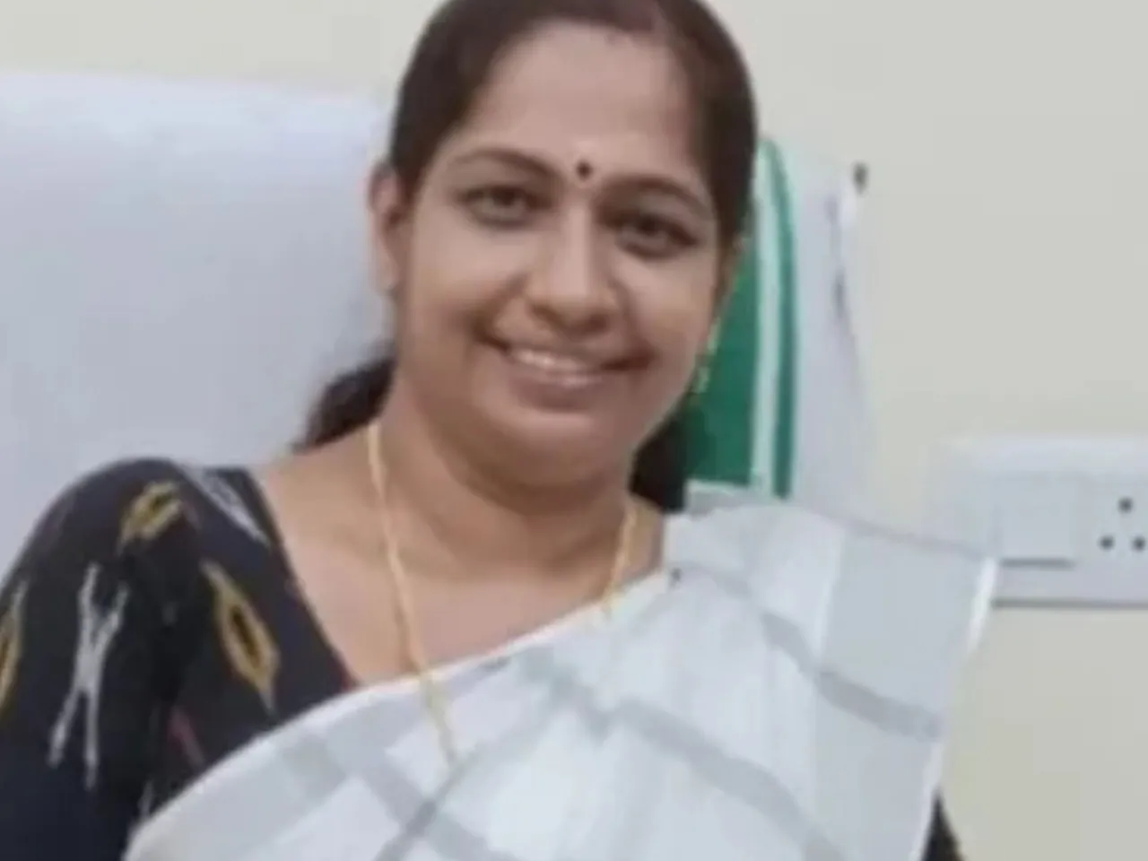 deepamol 