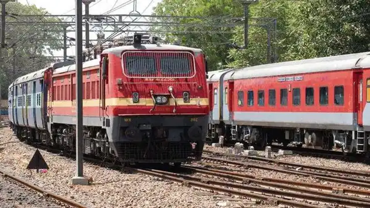 train news new delhi