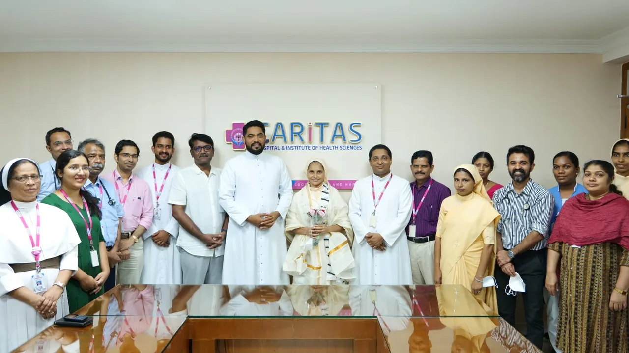 ജീവൻ്റെ വേരുകൾ പകുത്തു നൽകി സിസ്റ്റർ മേർളി നൽകിയതിലുമധികം നേടി, ഈ സത്‌കർമ്മം വഴി വലിയൊരു മാതൃക സിസ്റ്റർ  സമൂഹത്തിന് നൽകി- കാരിത്താസ് ആശുപത്രി ഡയറക്ടർ