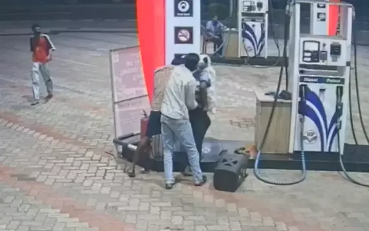 1397872-pump-theft.webp