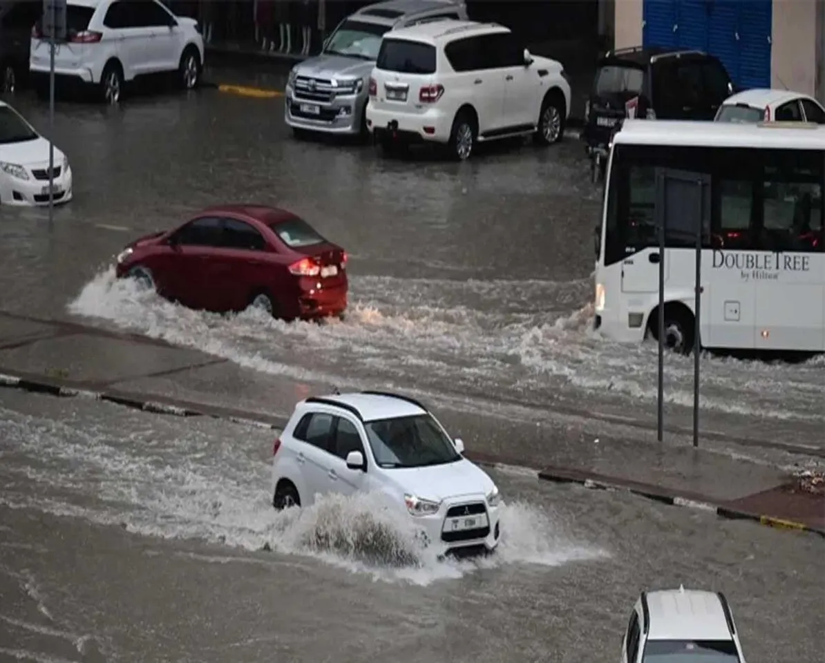 UAE RAIN1.jpg