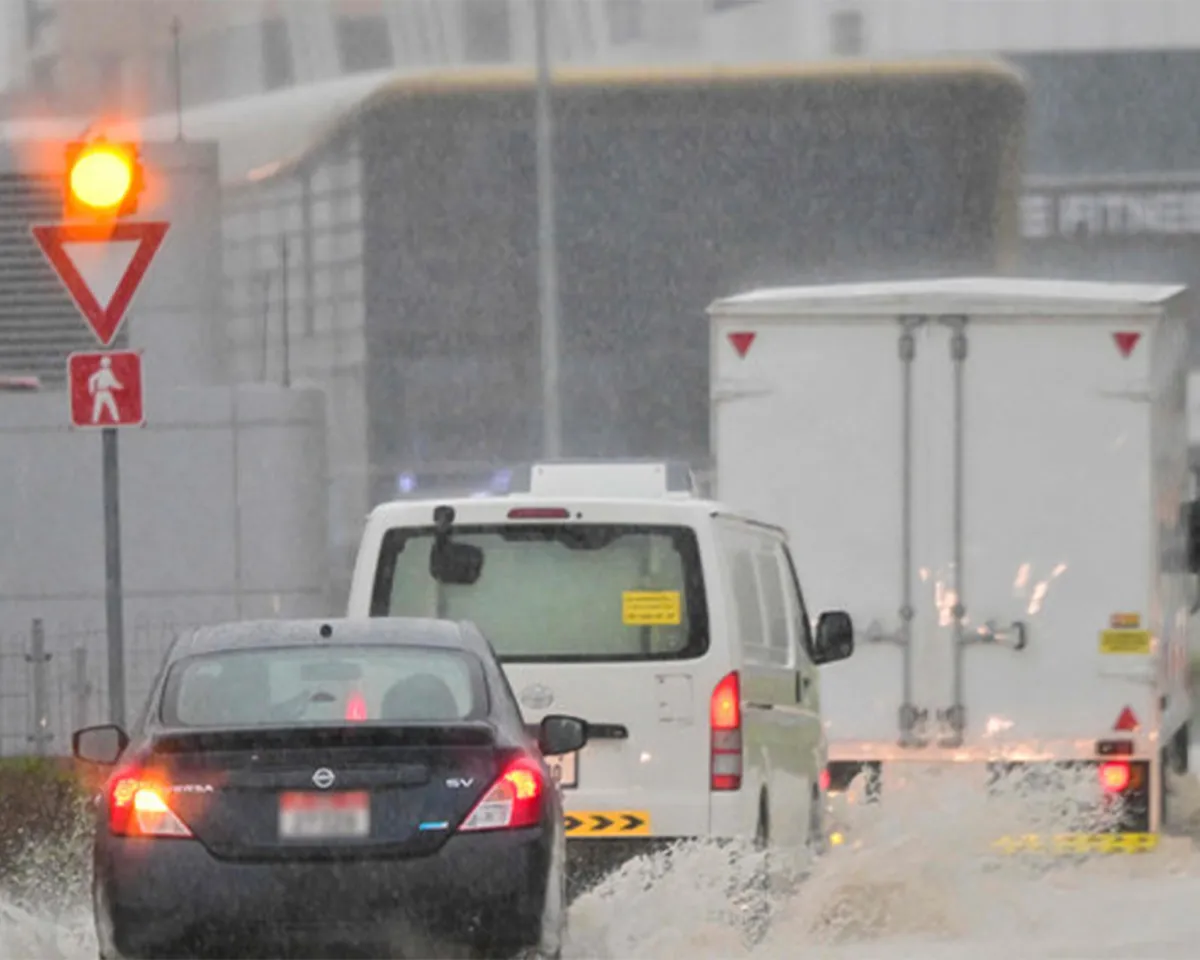 heavy-rains-continue-in-oman-traffic-was-disrupted