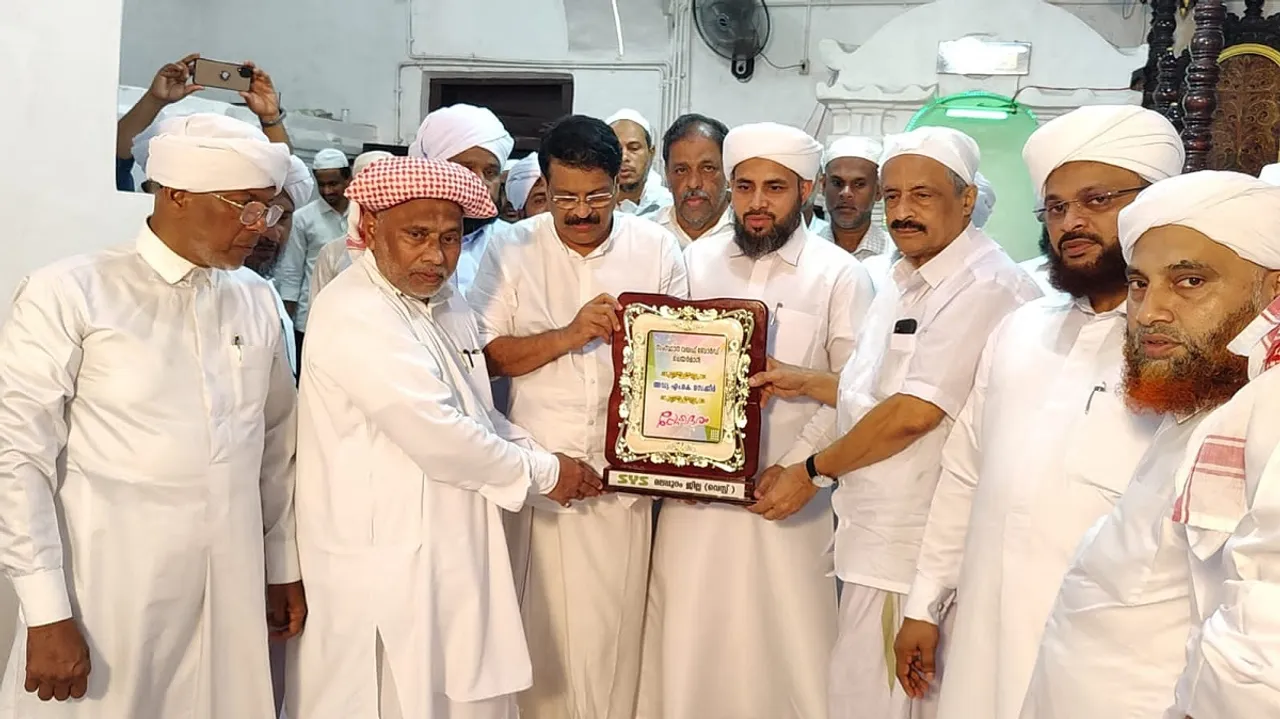 ponnani839833