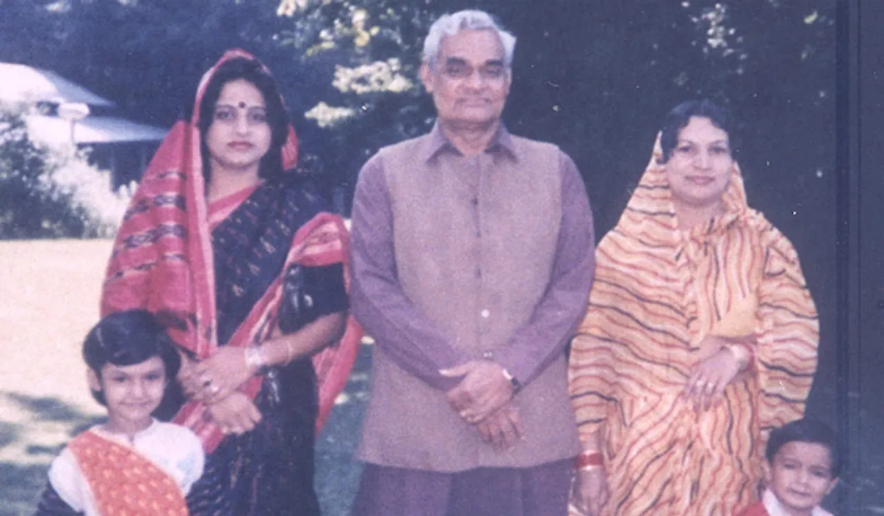 Main Atal Hoon: Did Film Show Women Influence In Statesman's Family?