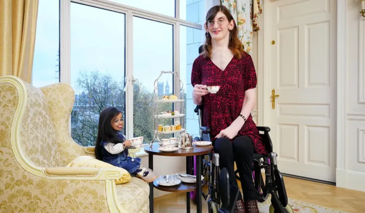 Feature Jyoti Amge (left) and Rumeysa GelgiImage - 2024-11-22T120644.019