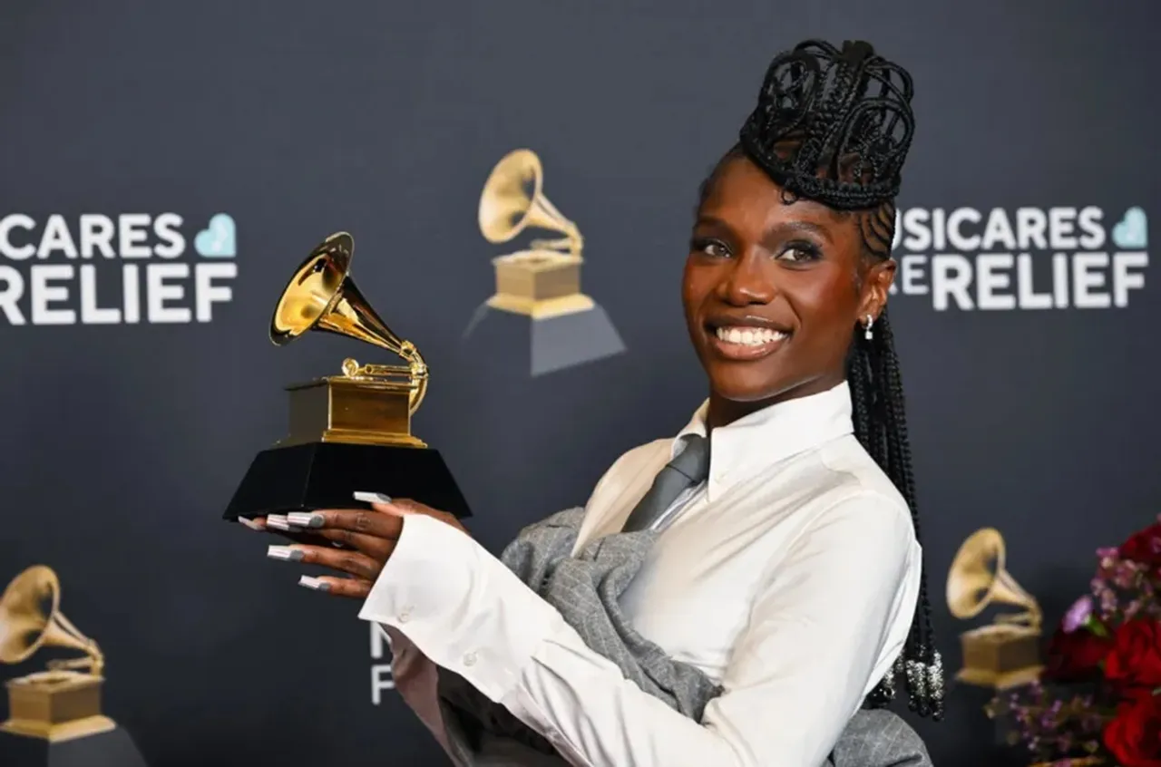 Doechii-grammy-win-1548