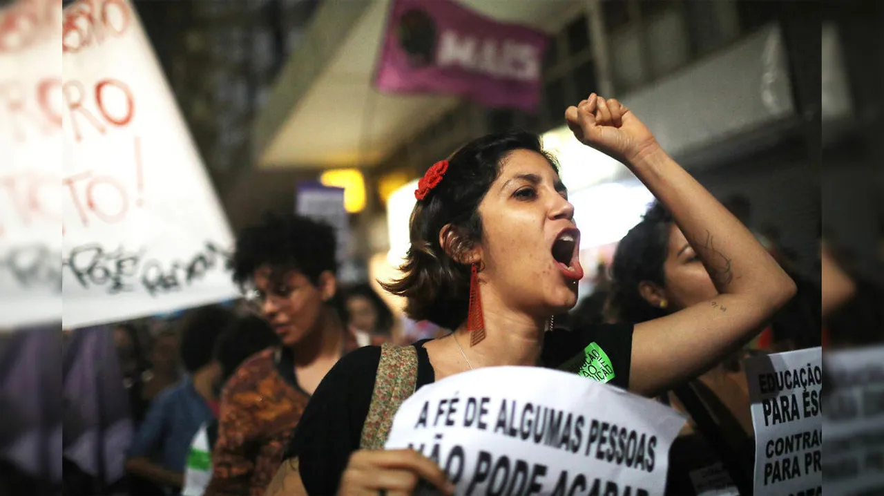 Brazil moves to classify abortion as murder urgently