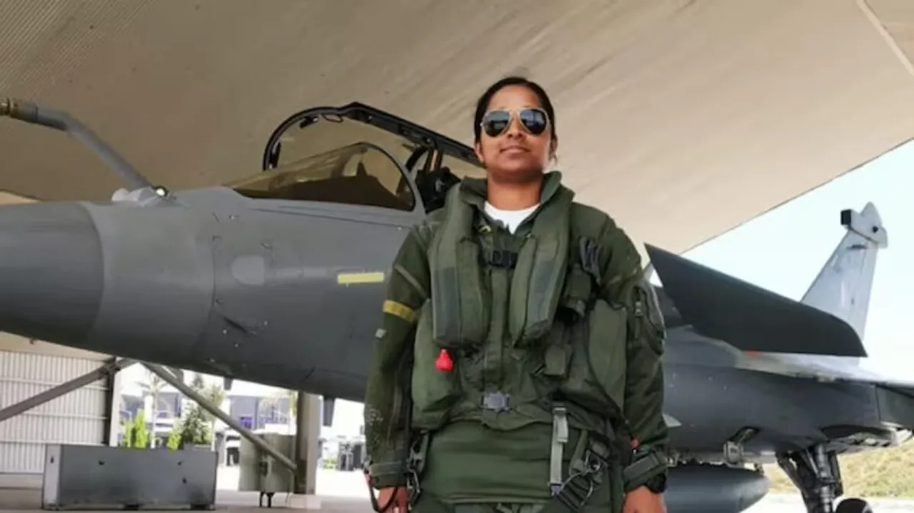 Flight Lieutenant Shivangi Singh: India's First Woman Rafale Pilot