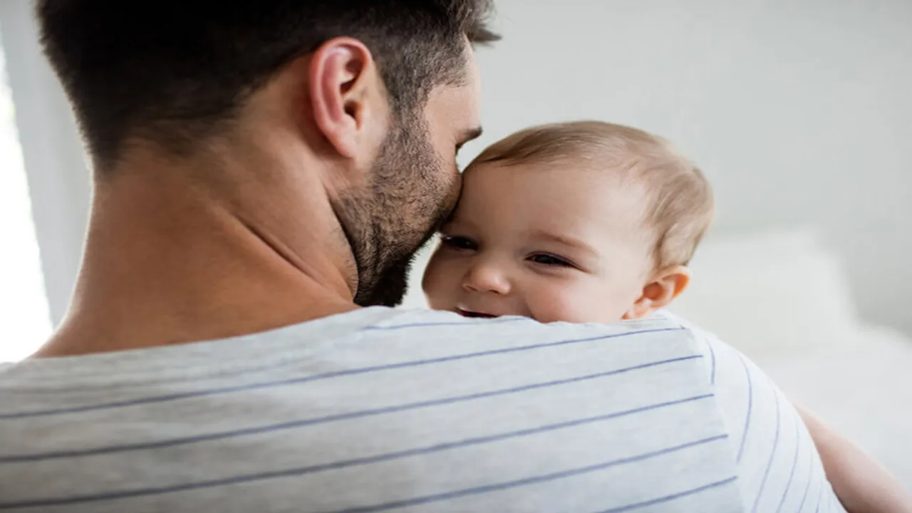 How Paternity Leave Shapes A Dad's Brain For Parenthood