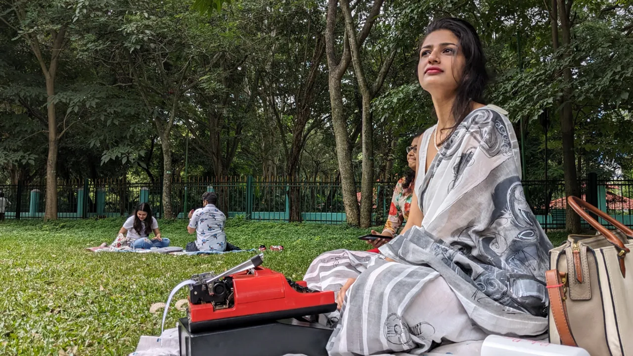 Why Ruby Naaz Sits At Cubbon Park To Write Poems For Strangers