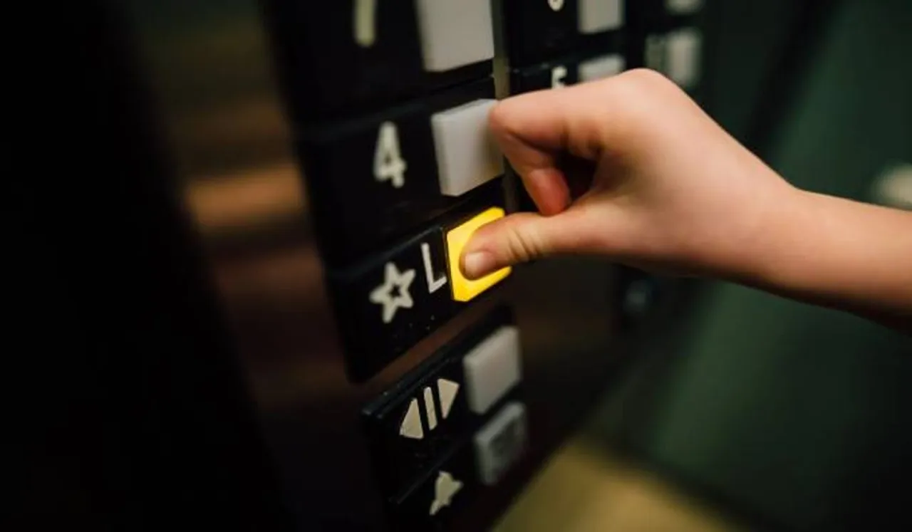 Trapped In Elevator, Boy Does Homework To 'Stay Calm'