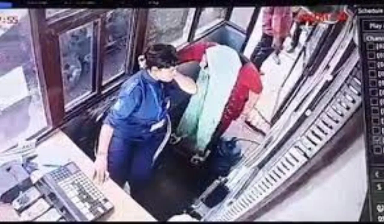 Greater Noida: Woman Brutally Assaults Toll Plaza Staff, Arrested