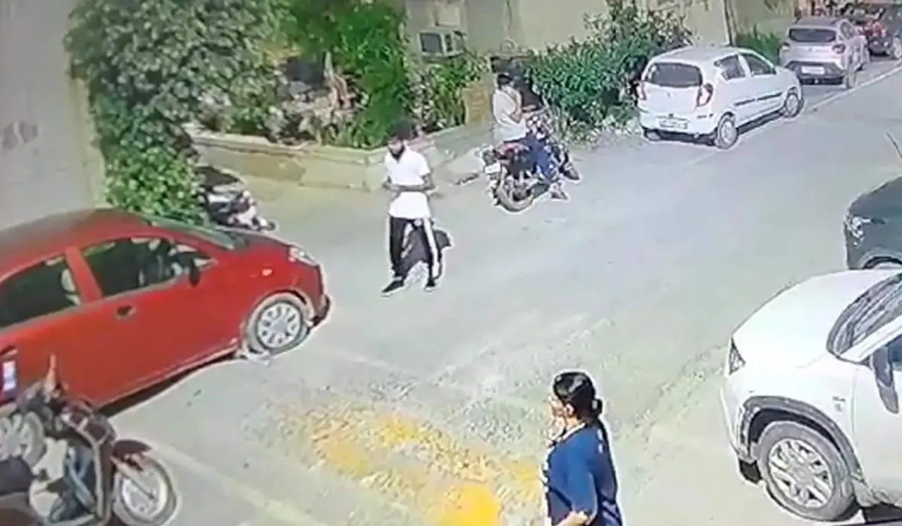 Woman Attacks Delivery Agent With Knife On Being Asked An Address