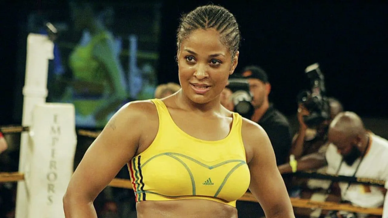 How Laila Ali Became The Undefeated Champion Of The Boxing World
