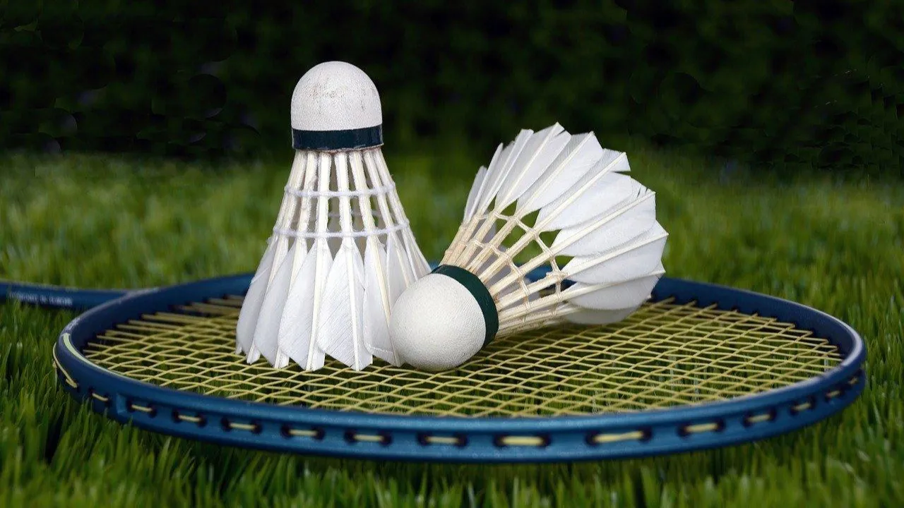 Badminton, image source: raquetpoint