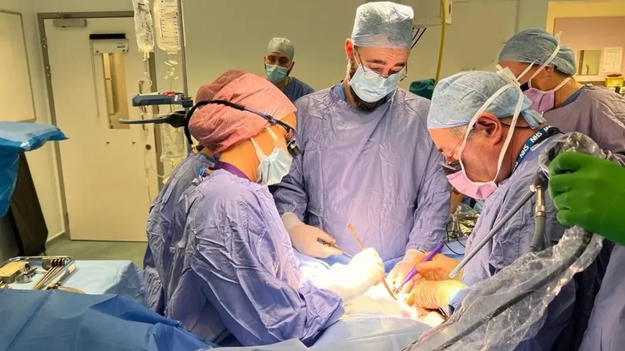 Woman Receives Sister's Uterus In UK's First Womb Transplant