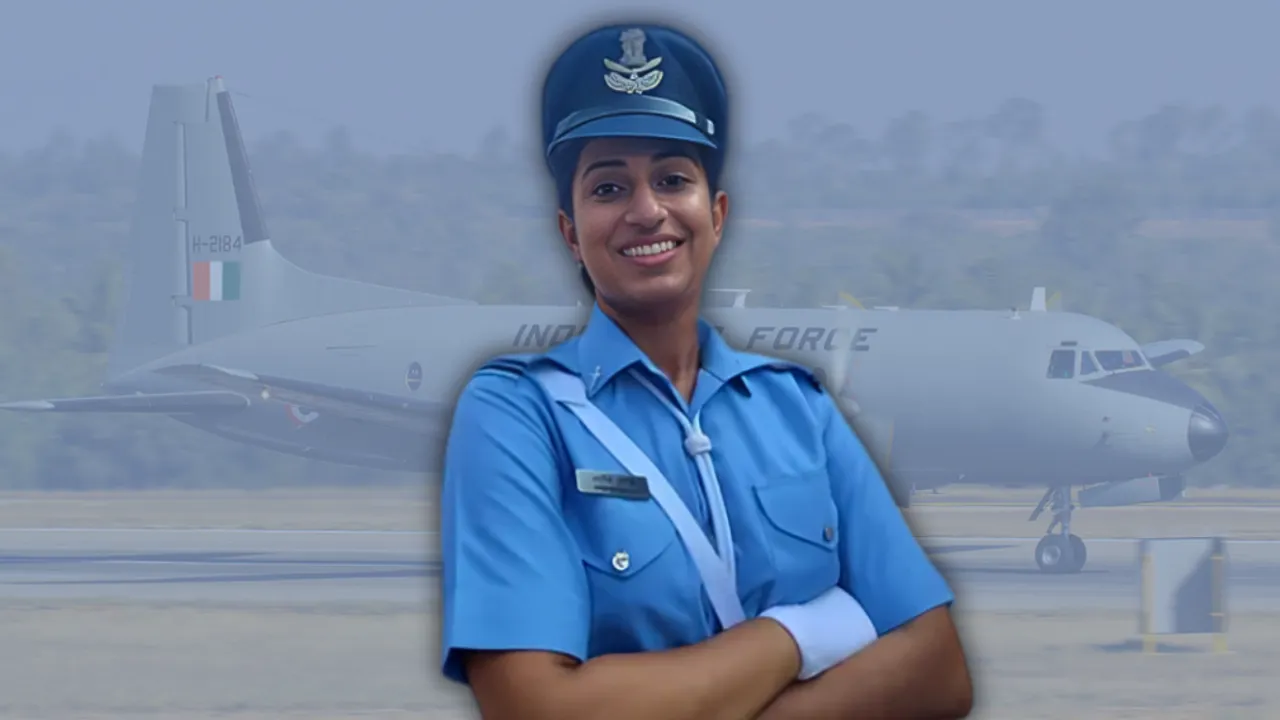 Meet Armish Asija, First Flying Officer In IAF From Punjab's Fazilka