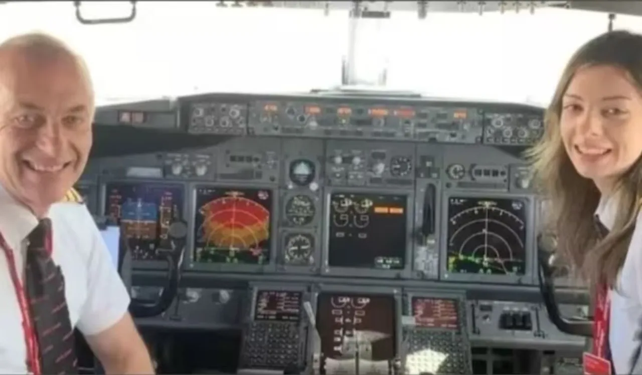 UK Father-Daughter Co-Pilot Commercial Jet