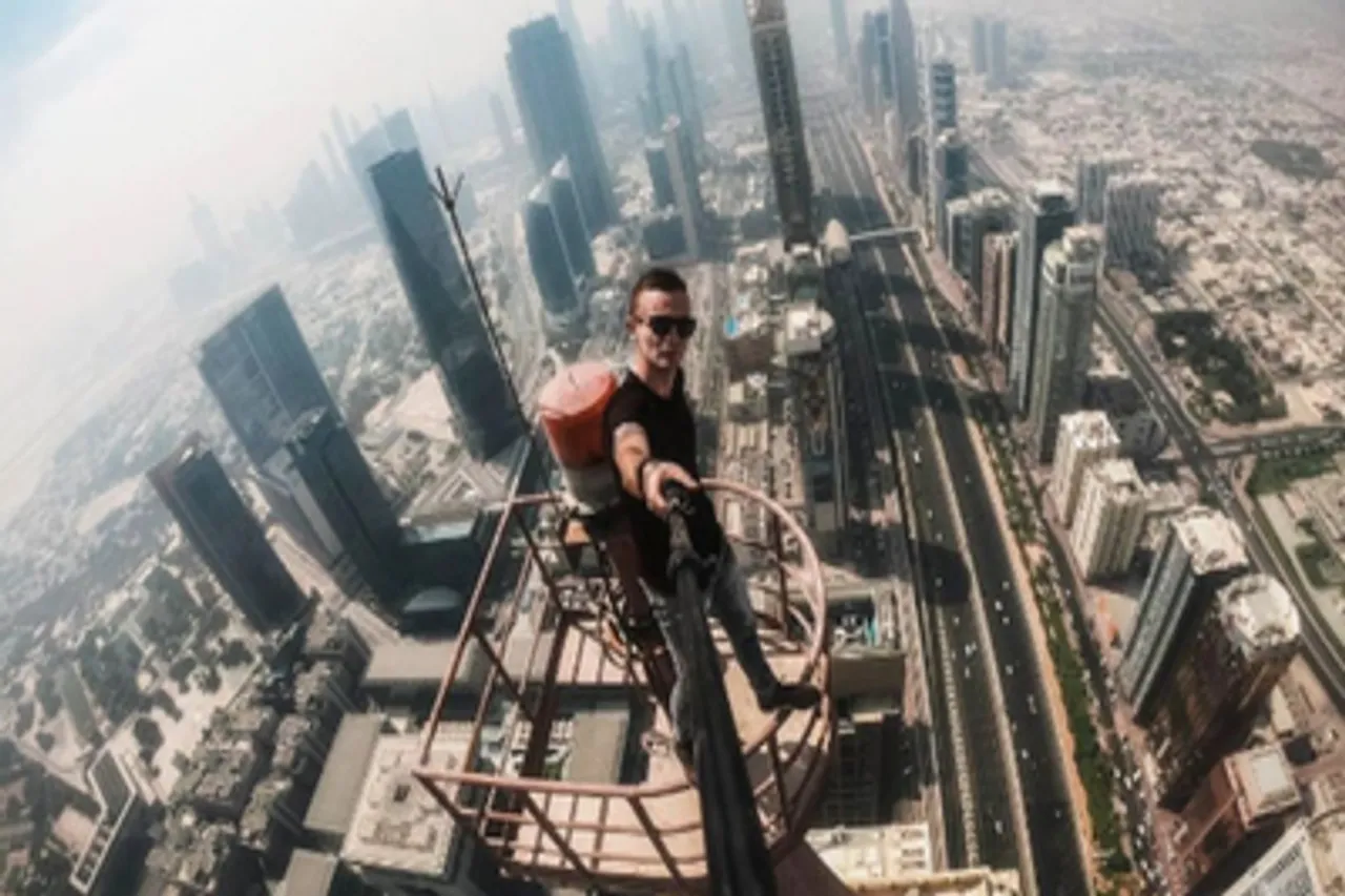 French Stuntman Remi Lucidi Dies After 68-Storey Fall in Hong Kong