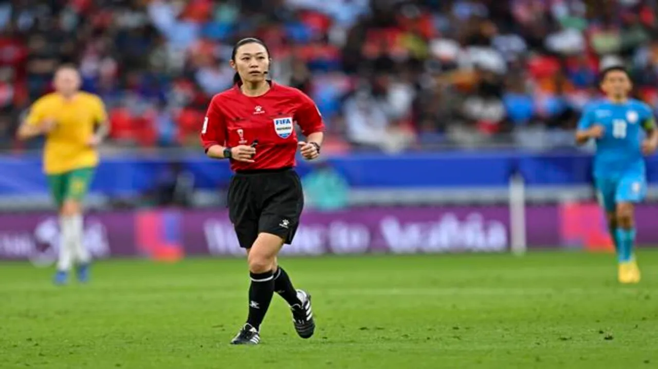 Meet Yoshimi Yamashita, First Ever Female Referee At Asian Cup
