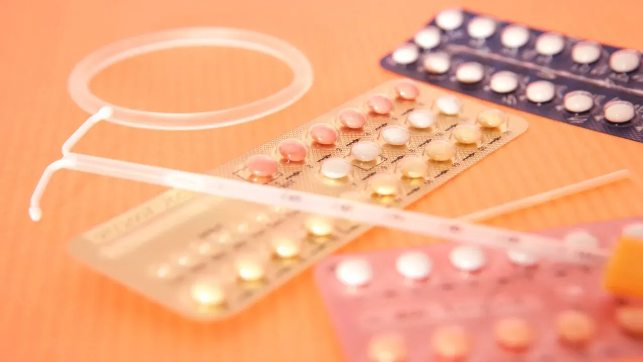 With Free Contraception Regime, Canada Reforms Healthcare For Women
