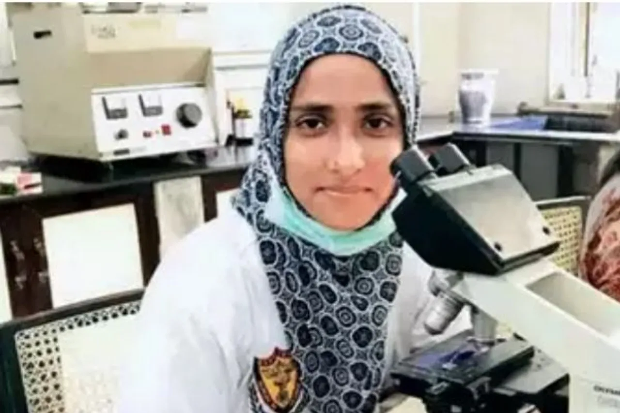From Losing Both Her Legs To Becoming A Doctor, Here's Roshan Jawwad's Inspiring Story