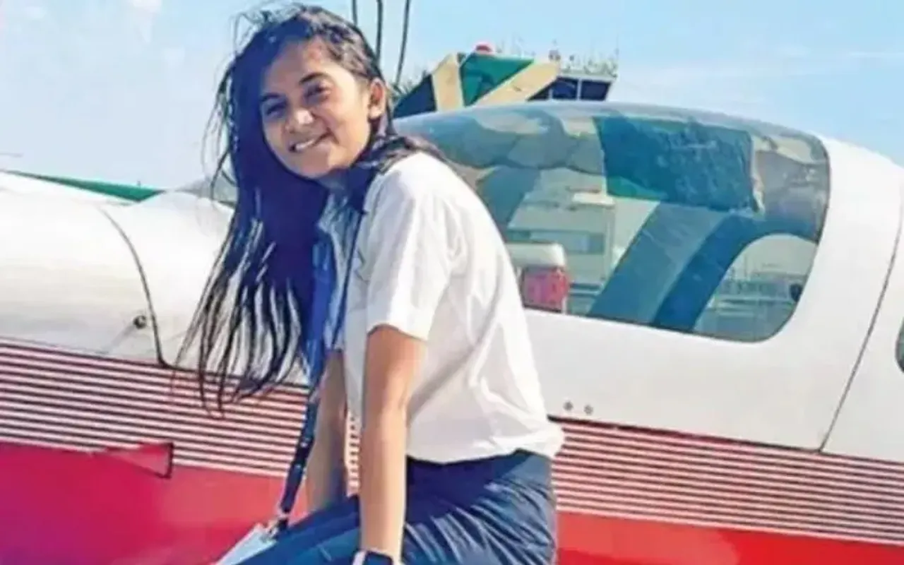 Pilot Maitri Patel Is An Inspiration To Young Girls Across The Country. Here's Why