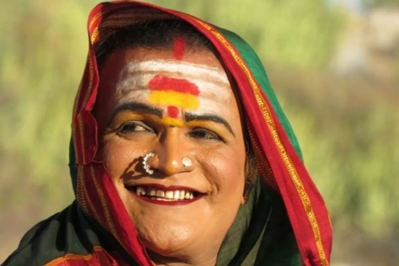 Transgender Folk Dancer Manjamma Jogathi Gets Honoured With Padma Shri Award