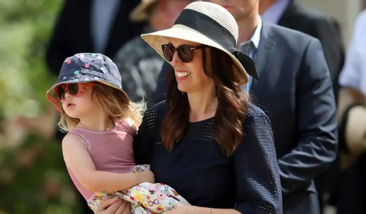 "Well, That Was A Bedtime Fail." NZ Leader Jacinda Ardern's Daughter Crashes Livestream