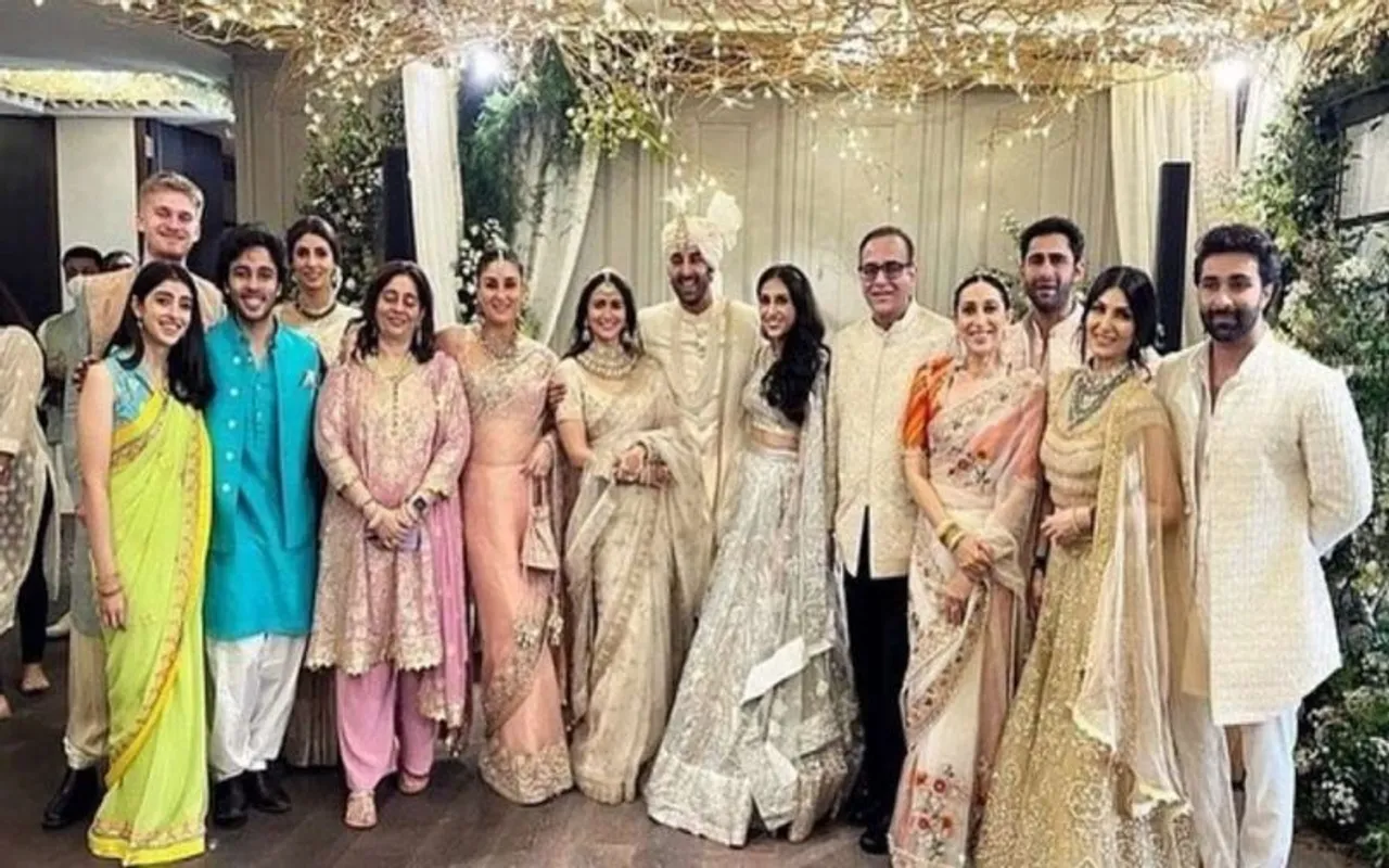 Bollywood Enthusiast Creates Kapoor Family Tree, Netizens React To Viral Tweet