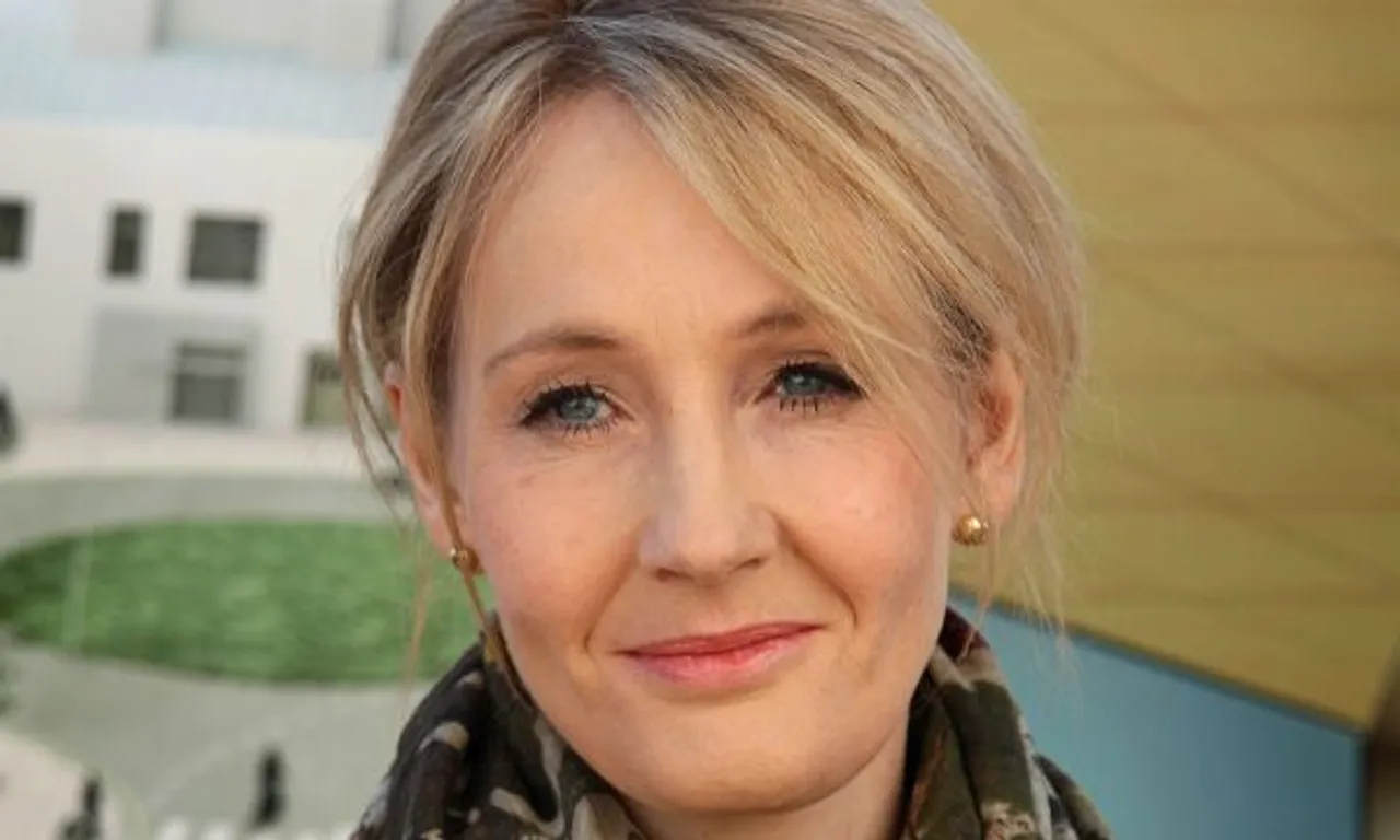 Russian Comedians Prank JK Rowling; Pose As Ukraine's President Volodymyr Zelenskyy