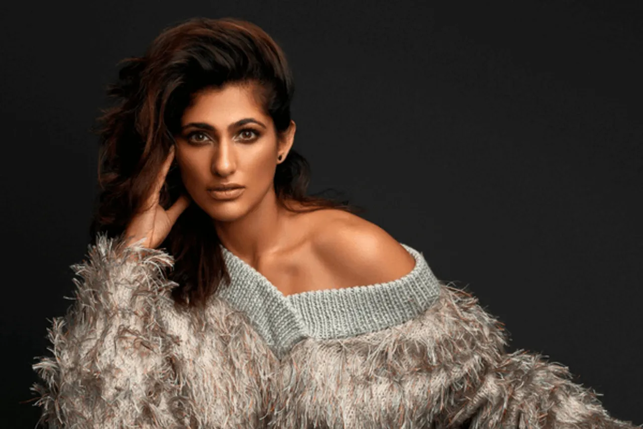 , kubbra sait thane tweet, Kubbra Sait Tests COVID-19 Positive, Kubbra Sait Tests COVID-19 Positive, Kubbra Sait birthday, Kubbra Sait