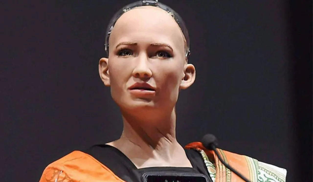 Humanoid Robots Like Sophia To Be Mass Produced In 2021