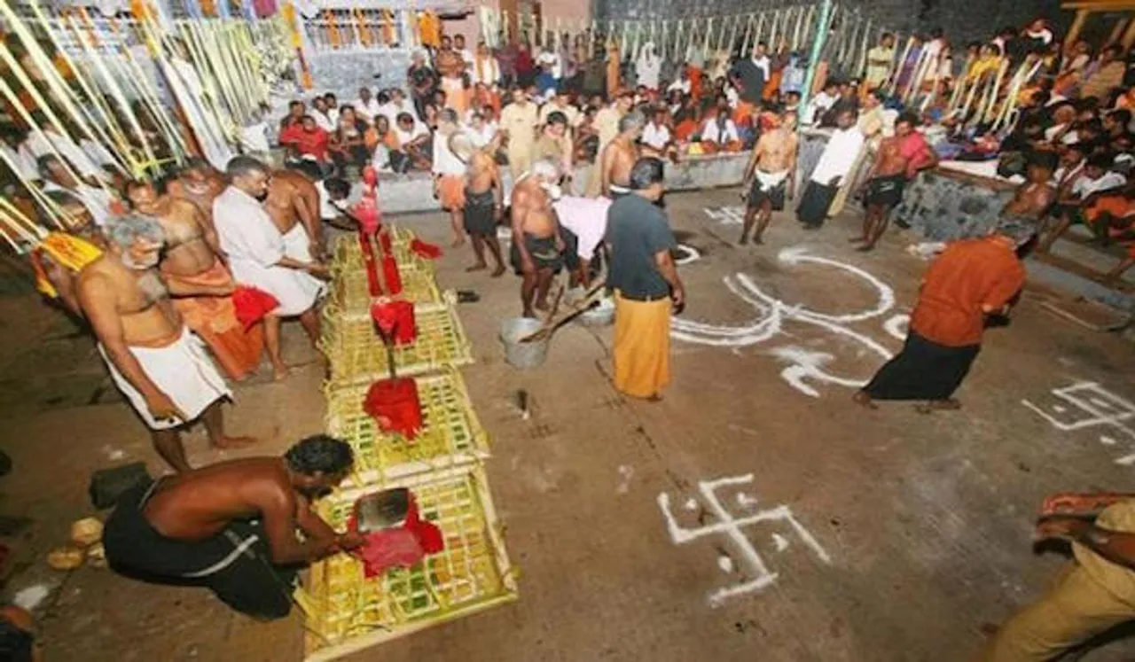 Nair Society Against Women Entering Sabarimala Temple 5318