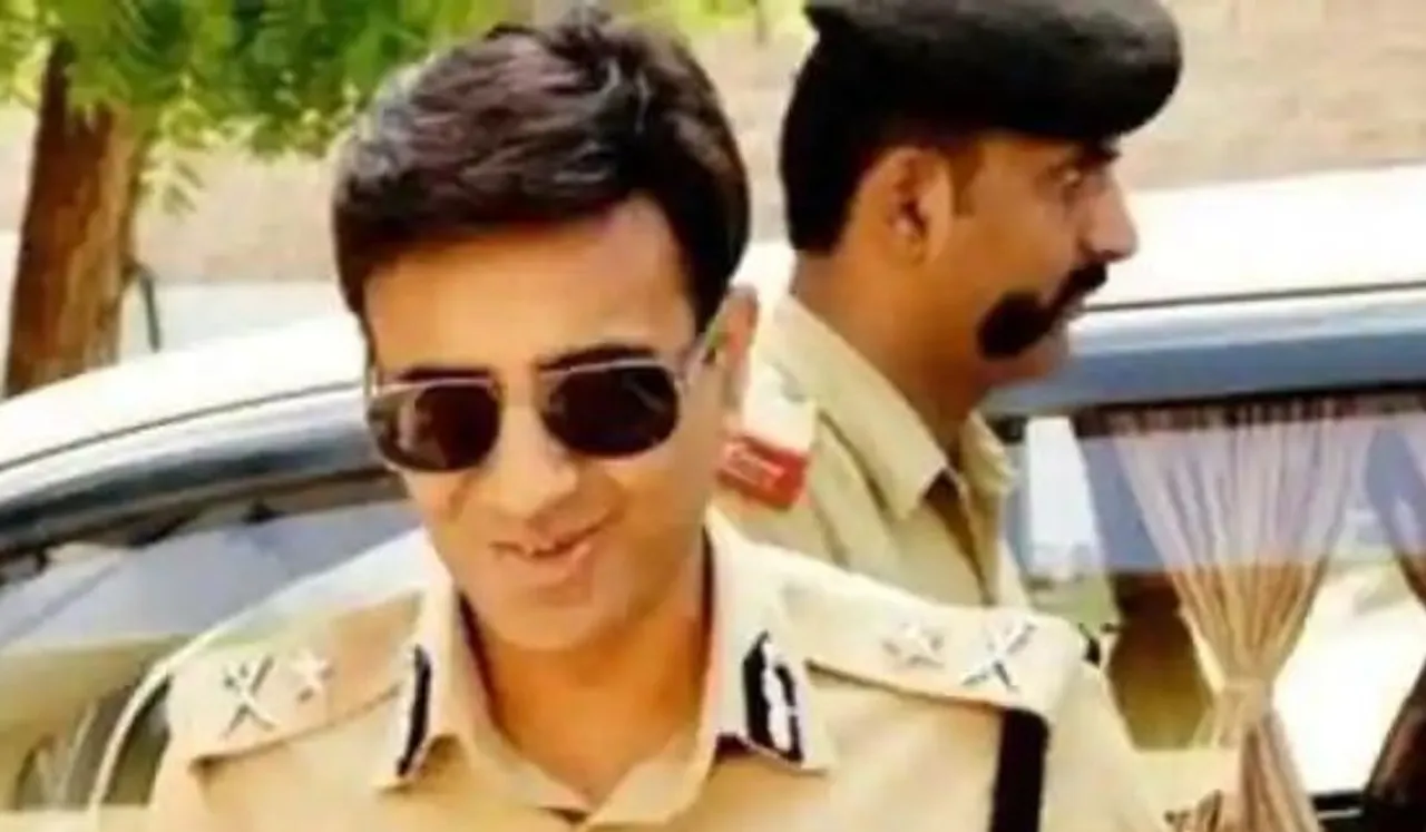 Bihar IPS Officer Amit Lodha Suspended, Faces Graft Charges Over Netflix Series 'Khakee'