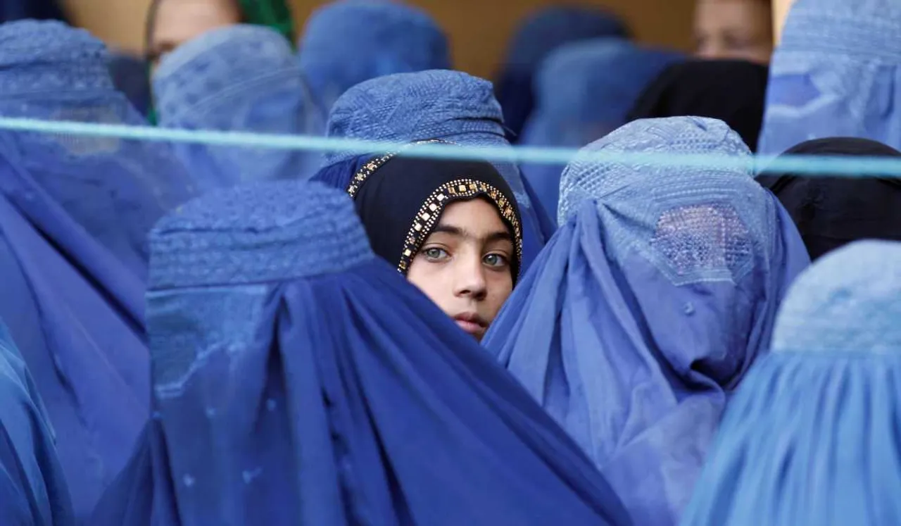 Afghan Women Protestors Keep Up Pressure On Taliban By Walking On Streets Of Kabul