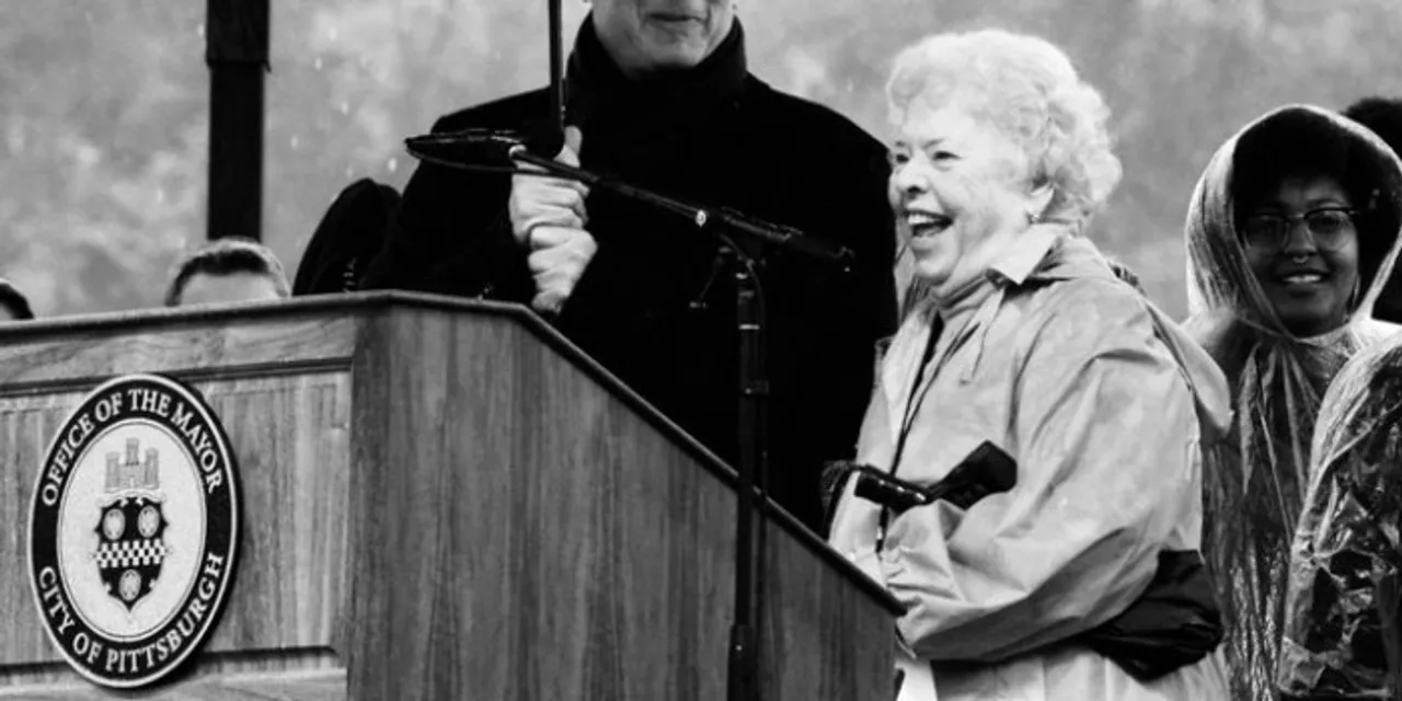 Pianist Joanne Rogers, Widow Of Television Host Fred Rogers, Passes Away At 92