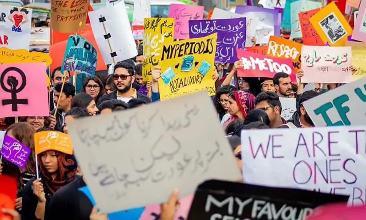 , Pakistan womens march the dawn (1)