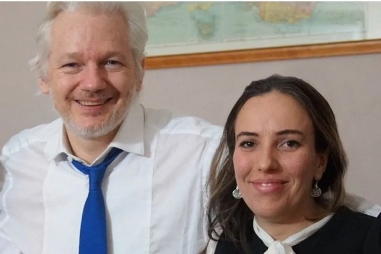 stella moris julian assange wedding, Stella Moris