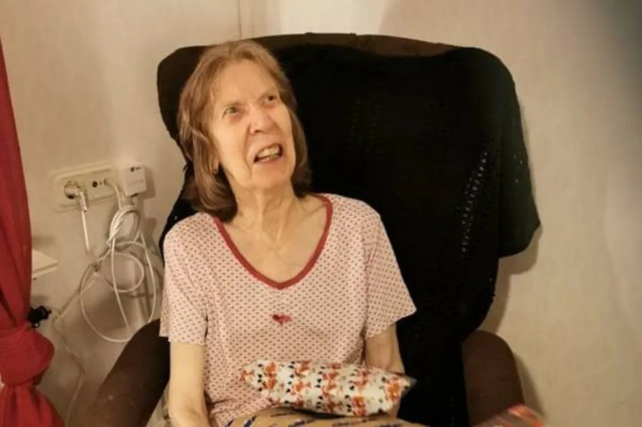 deportation of woman with alzheimer's