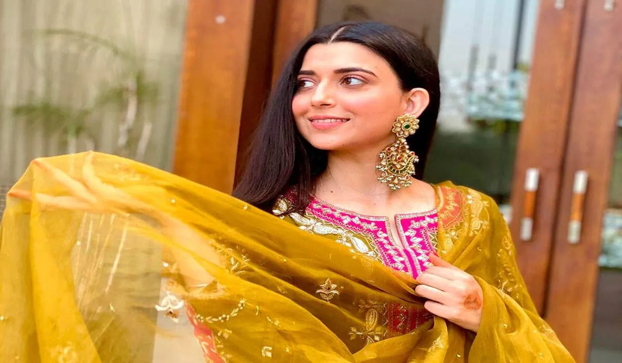 Who is Nimrat Khaira ? The Punjabi Music Icon Who Stood up for Farmers